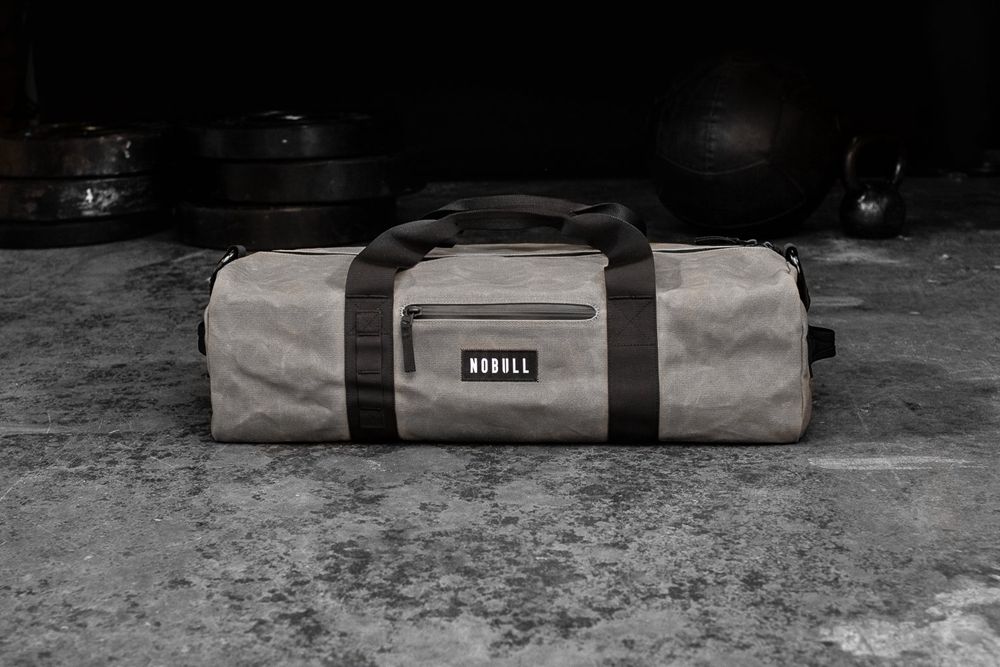 NOBULL Waxed Canvas Traditional Duffle Sırt Çantaları - Gri - Turkiye (VSN-123894)